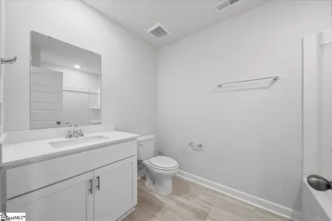 Entry Way - 127 Kerwin Ct, Greer, SC 29651 photo 5 of 6