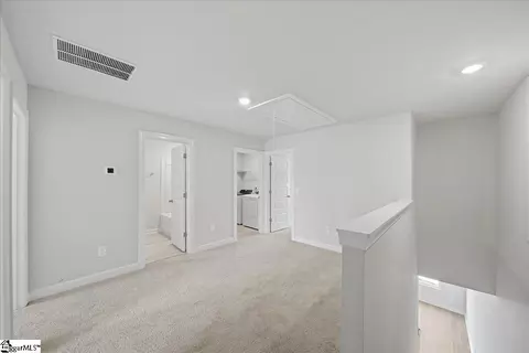 Entry Way - 127 Kerwin Ct, Greer, SC 29651 photo 3 of 6