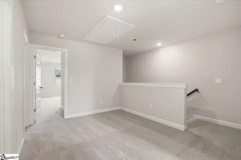 Entry Way - 133 Kerwin Ct, Greer, SC 29651 photo 3 of 4
