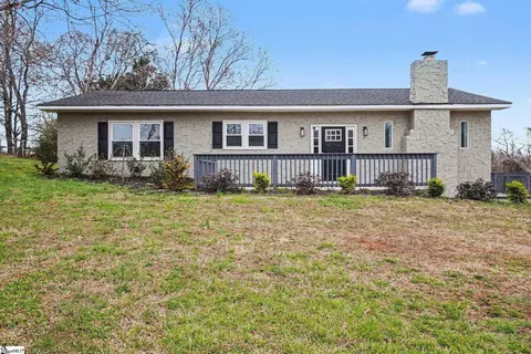2822 Carolina Country Club Rd, Spartanburg, SC 29306