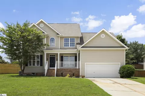 727 Dutchman Ct, Greer, SC 29651
