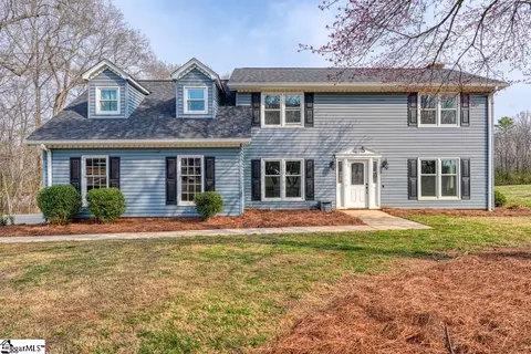 101 Shenandoah Dr, Spartanburg, SC 29301