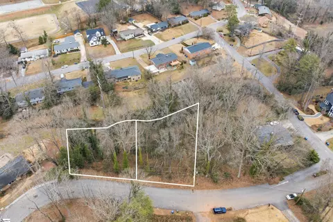 218 Arbutus Trl, Greenville, SC 29607