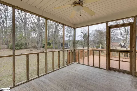 Exterior - 104 Camperdown Ct, Easley, SC 29642 photo 3 of 9