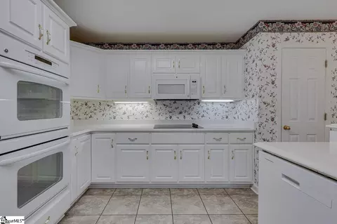 Kitchen - 104 Camperdown Ct, Easley, SC 29642 photo 9 of 9