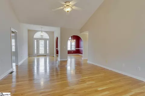 Living - 104 Camperdown Ct, Easley, SC 29642 photo 5 of 5
