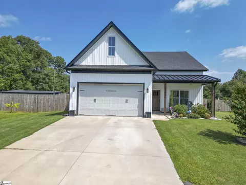 3796 Camp Rd, Greer, SC 29651
