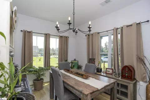 Dining - 3796 Camp Rd, Greer, SC 29651 photo 2 of 3