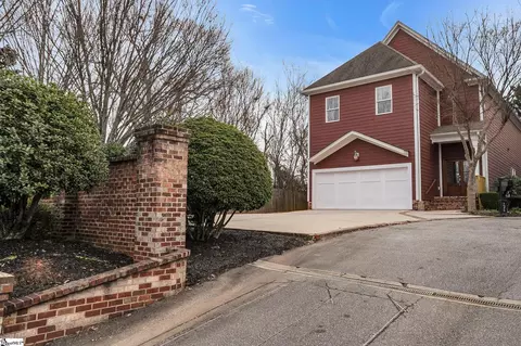 726 Rutherford Rd, Greenville, SC 29609