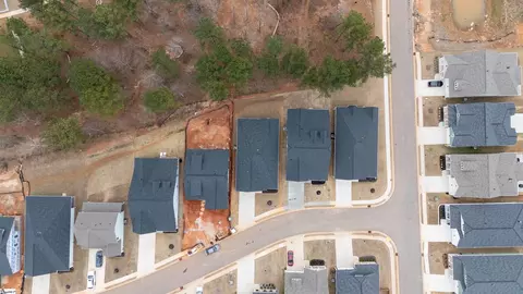 View/Area - 327 Wakelon Dr, Greer, SC 29651 photo 2 of 6