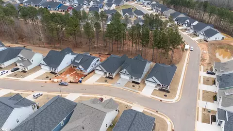 View/Area - 327 Wakelon Dr, Greer, SC 29651 photo 3 of 6