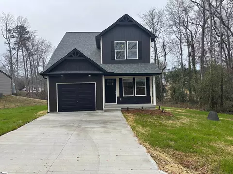 117 Wardlaw Ave, Spartanburg, SC 29302