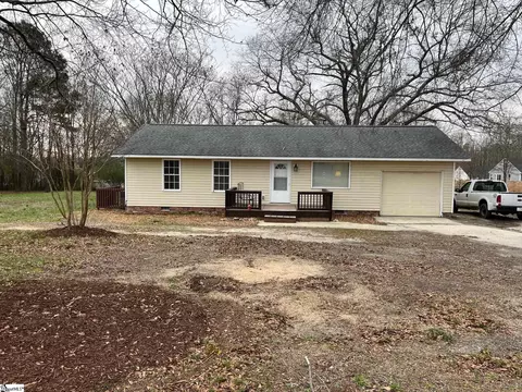 294 Jones Rd, Fountain Inn, SC 29644