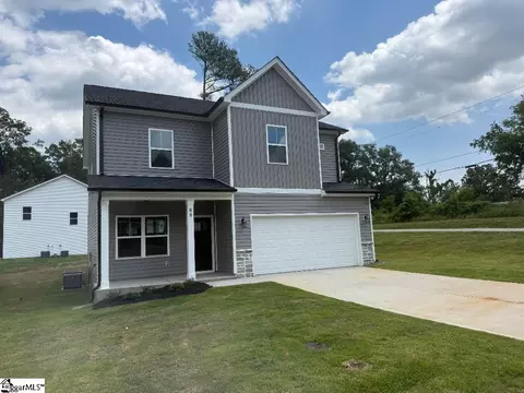 Exterior - 88 Wilson St, Greer, SC 29651 photo 2 of 4