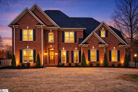 409 Beckworth Dr, Taylors, SC 29687