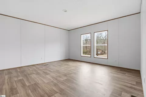 523 Raines Rd, Easley, SC 29640 photo 15