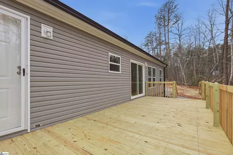 523 Raines Rd, Easley, SC 29640 photo 4