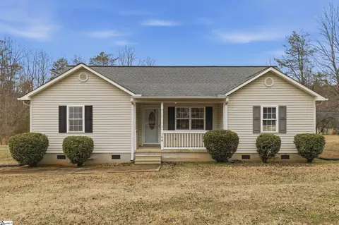 108 Keagan Ct, Easley, SC 29640