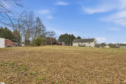 View/Area - 108 Keagan Ct, Easley, SC 29640 photo 1 of 4