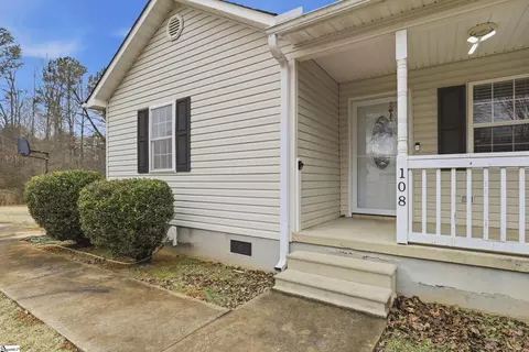 Exterior - 108 Keagan Ct, Easley, SC 29640 photo 2 of 6
