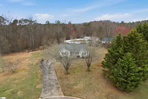 View/Area - 108 Keagan Ct, Easley, SC 29640 photo 2 of 4