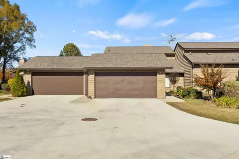 231 Goldfinch Cir, Greer, SC 29650