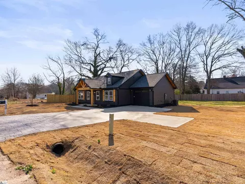 Exterior - 111 W 2nd St, Williamston, SC 29697 photo 6 of 7