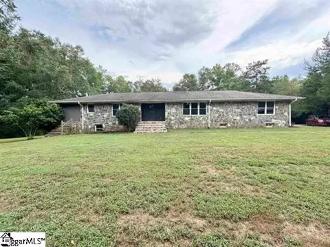 11 Burkett St, Pelzer, SC 29669