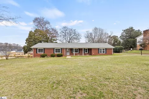 411 Pelzer Hwy, Easley, SC 29642