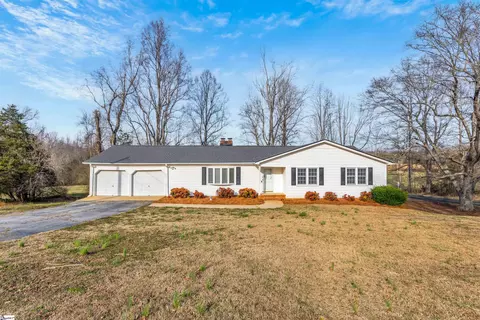 434 Old Hunts Bridge Rd, Greenville, SC 29617