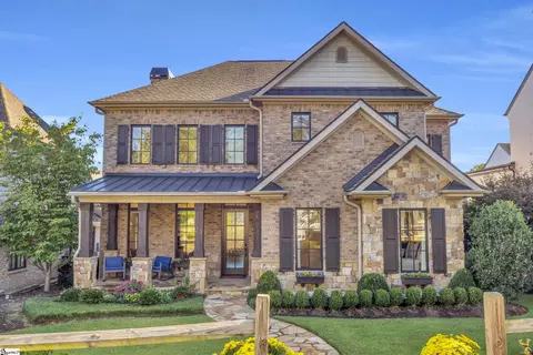 23 Gardenview Ave, Greenville, SC 29601