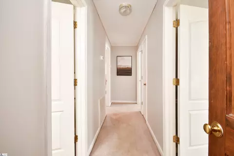 Entry Way - 201 Buckingham Rd, Easley, SC 29640 photo 4 of 4