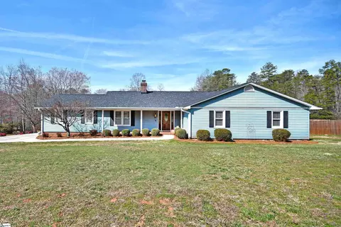 201 Buckingham Rd, Easley, SC 29640