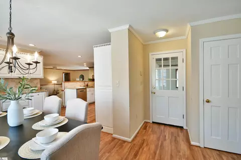 Entry Way - 201 Buckingham Rd, Easley, SC 29640 photo 2 of 4