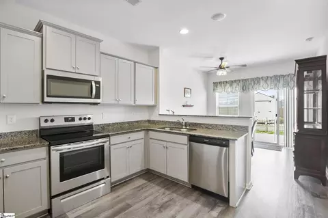 251 Samuel St, Pendleton, SC 29670 photo 7