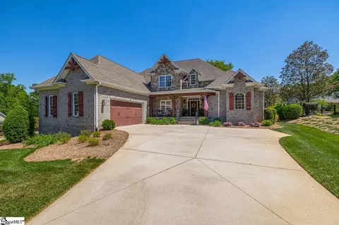 1 Riverbanks Ct, Greer, SC 29651