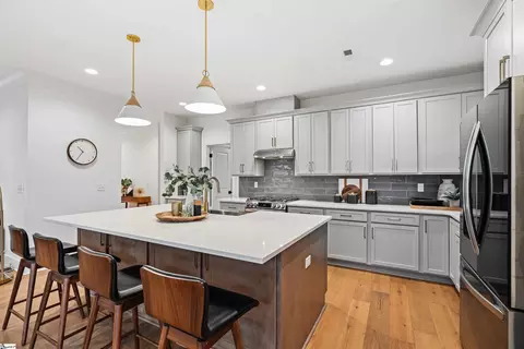 Kitchen - 126 Briarpark Dr, Greer, SC 29651 photo 4 of 4
