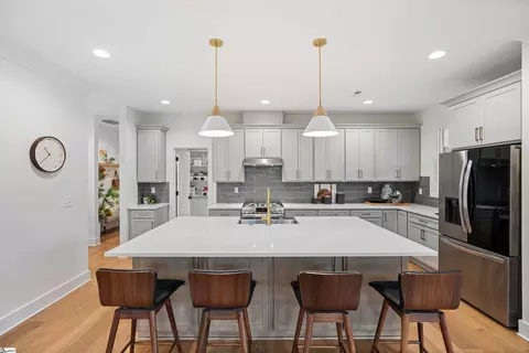 Kitchen - 126 Briarpark Dr, Greer, SC 29651 photo 1 of 4