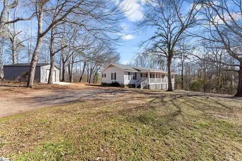 30 Mill St, Pelzer, SC 29669 photo 8
