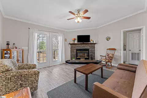 30 Mill St, Pelzer, SC 29669 photo 3