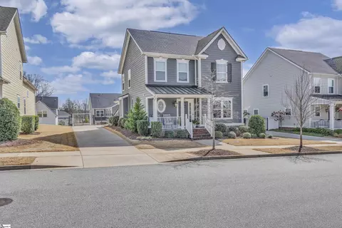 Exterior - 105 Verlin Dr, Greenville, SC 29607 photo 7 of 10