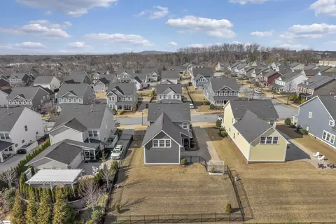 View/Area - 105 Verlin Dr, Greenville, SC 29607 photo 2 of 5