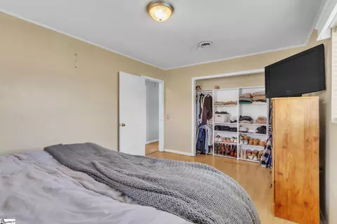 Bedroom - 139 Louise Dr, Pendleton, SC 29670 photo 3 of 7