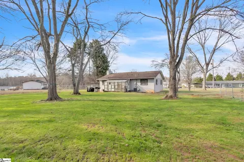 Exterior - 139 Louise Dr, Pendleton, SC 29670 photo 2 of 5
