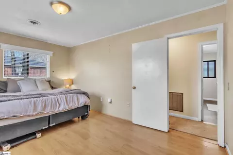 Bedroom - 139 Louise Dr, Pendleton, SC 29670 photo 2 of 7