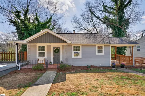 100 Woodville Ave, Greenville, SC 29607