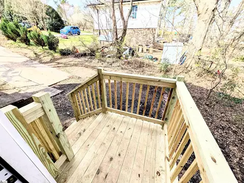 Exterior - 307 Jamestown Rd, Easley, SC 29640 photo 3 of 7