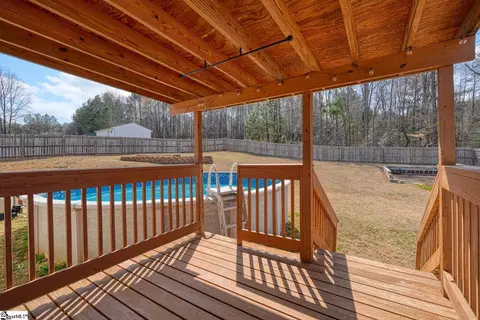 Exterior - 611 Pearson Town Rd, Moore, SC 29369 photo 9 of 14