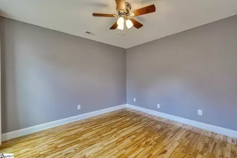 Bedroom - 611 Pearson Town Rd, Moore, SC 29369 photo 8 of 11