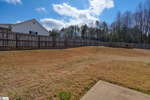 Exterior - 611 Pearson Town Rd, Moore, SC 29369 photo 11 of 14